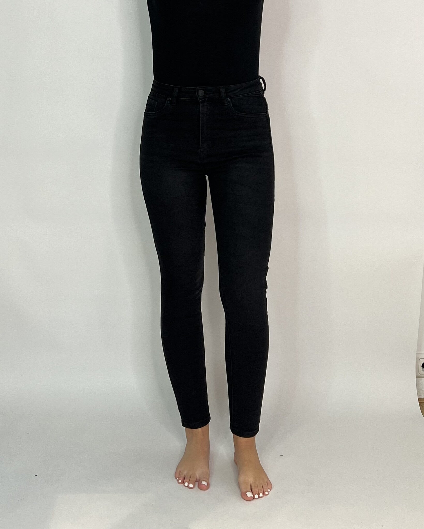 "Felicia" skinny jeans