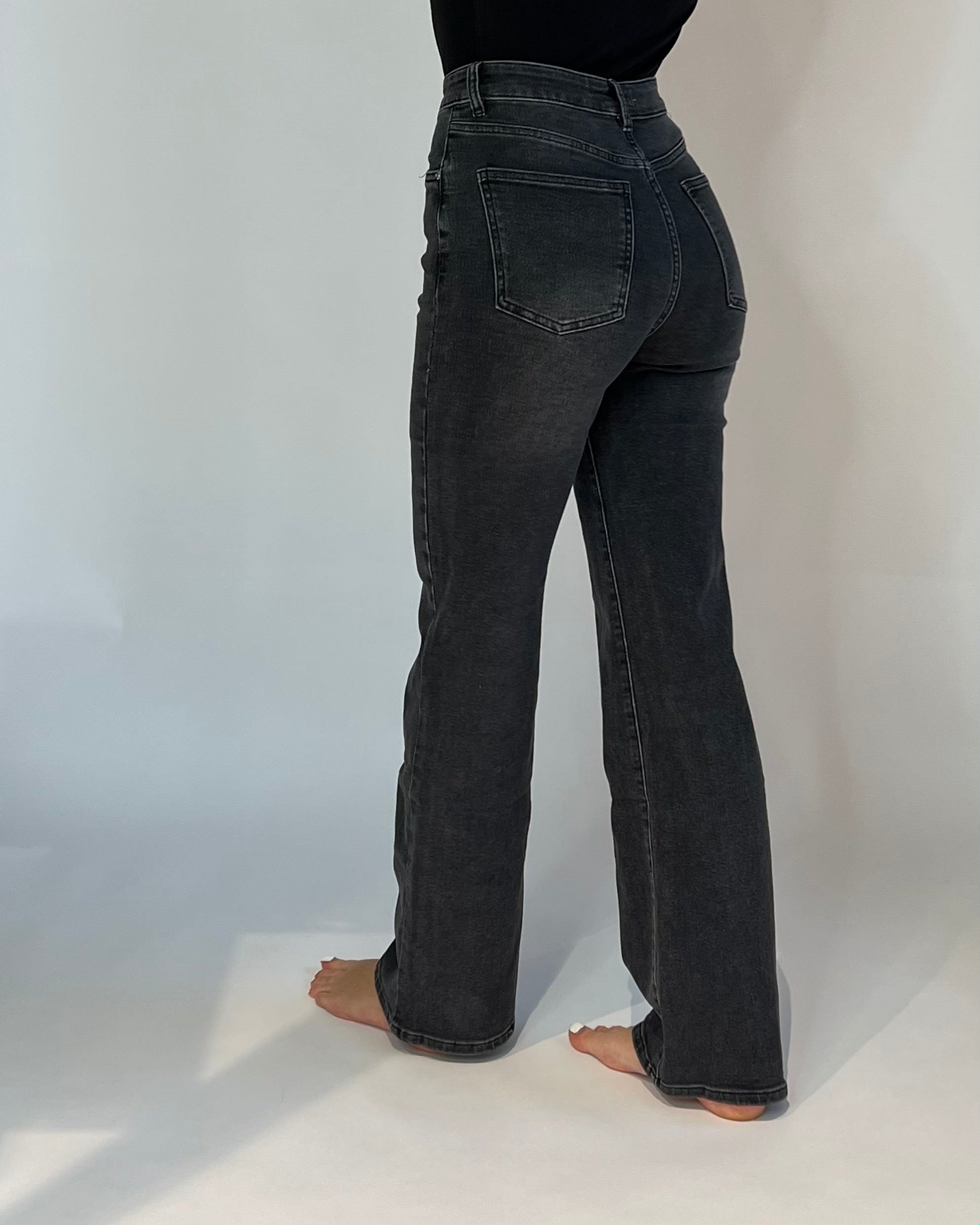 "Rosy" highwaist straight jeans