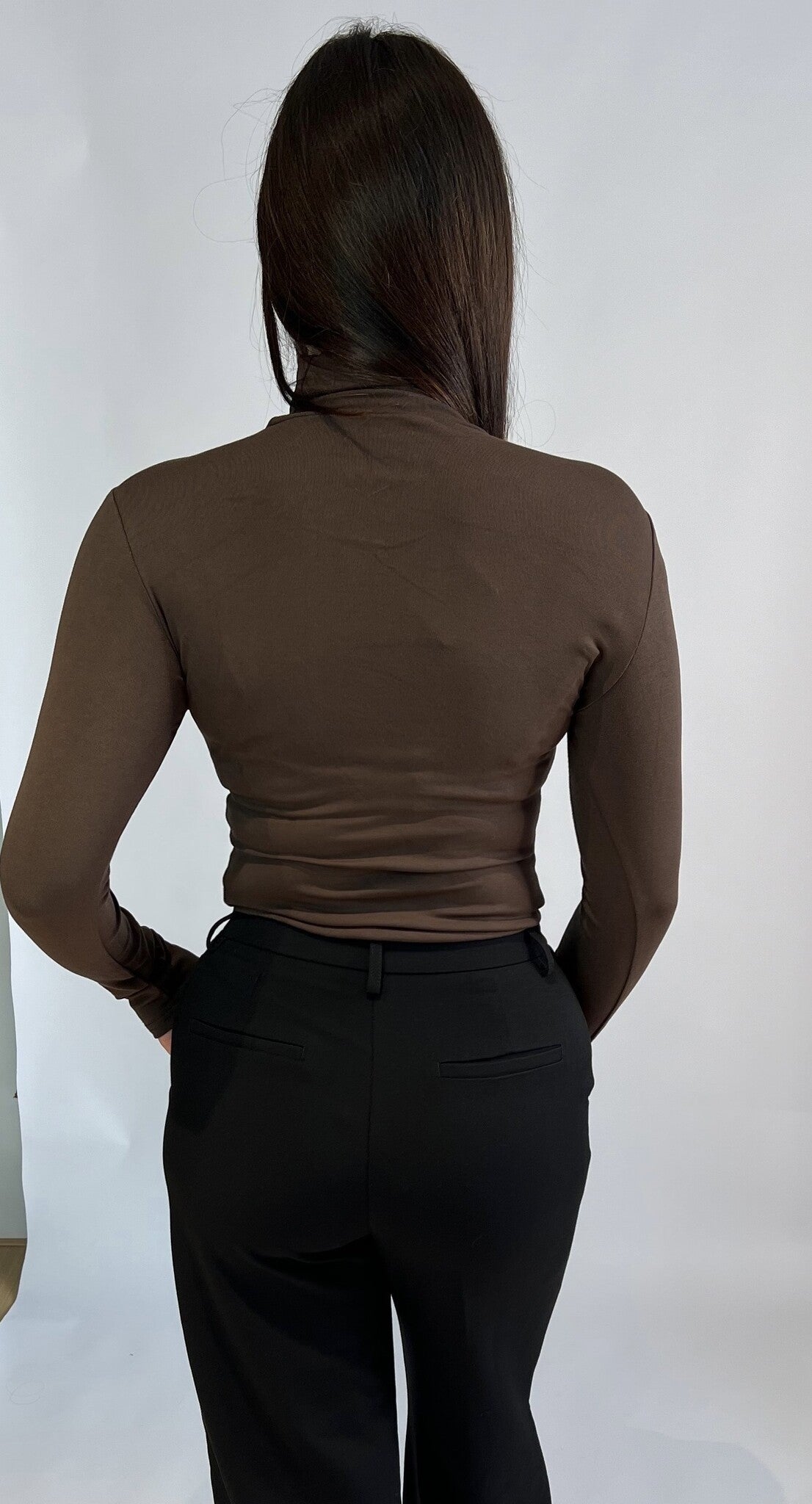 "Nina"high neck body - coffee