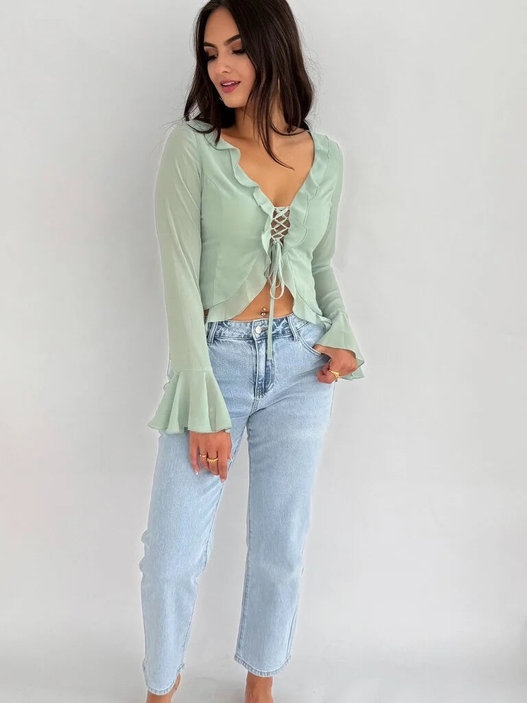 "Nora" long sleeve ruffel top