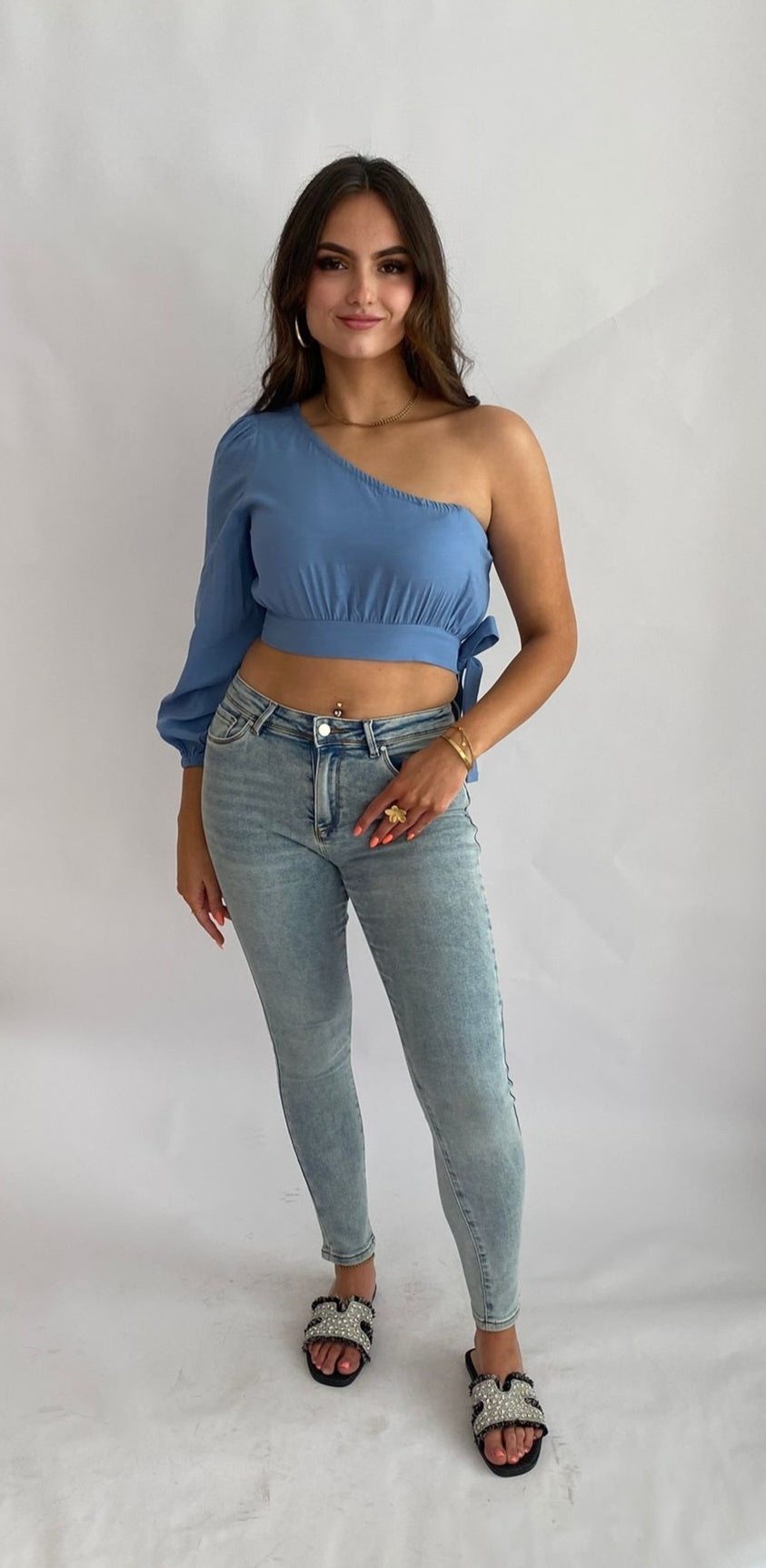 "Romee" Linne one shoulder blend top