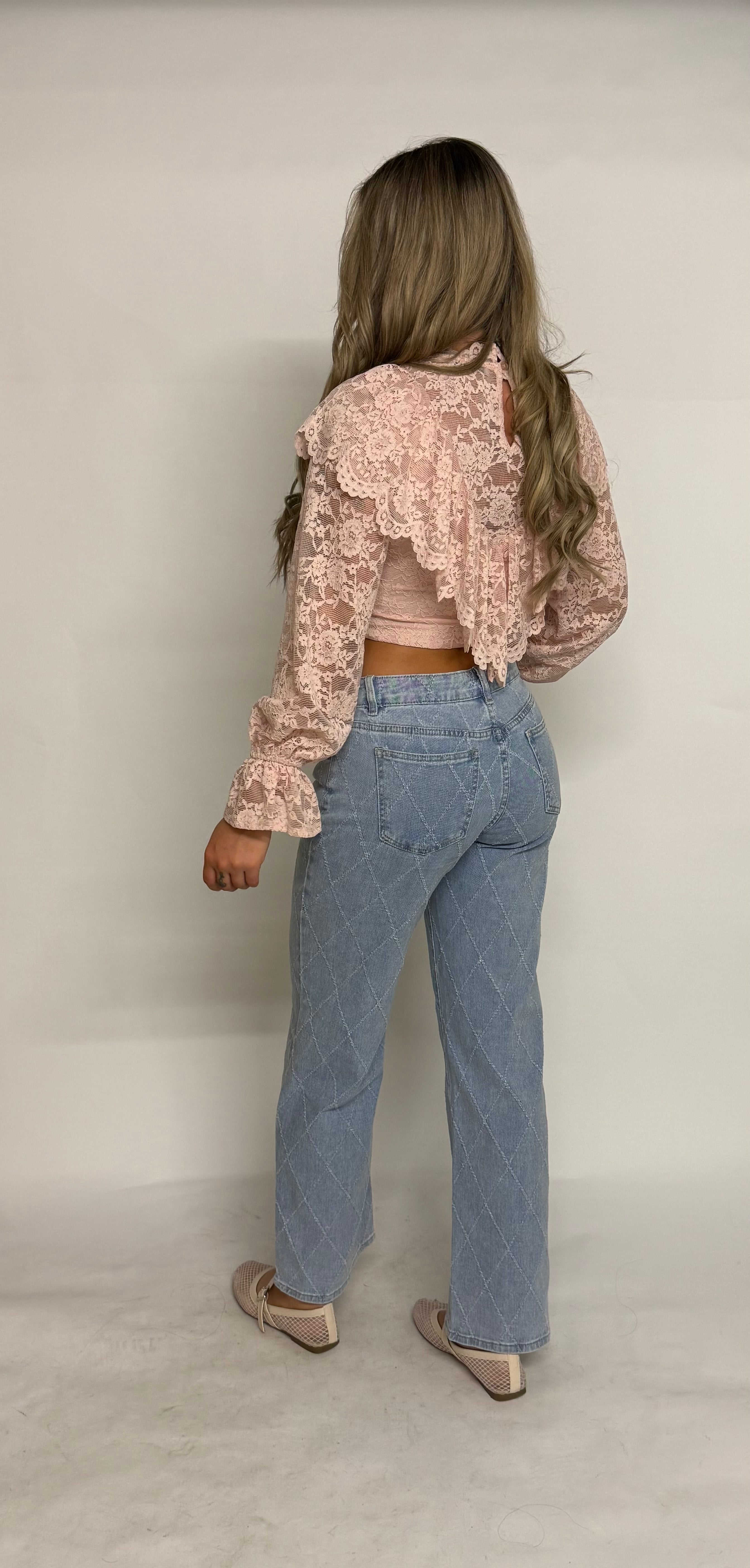 “Fienie” Short Blouse with Ruffles