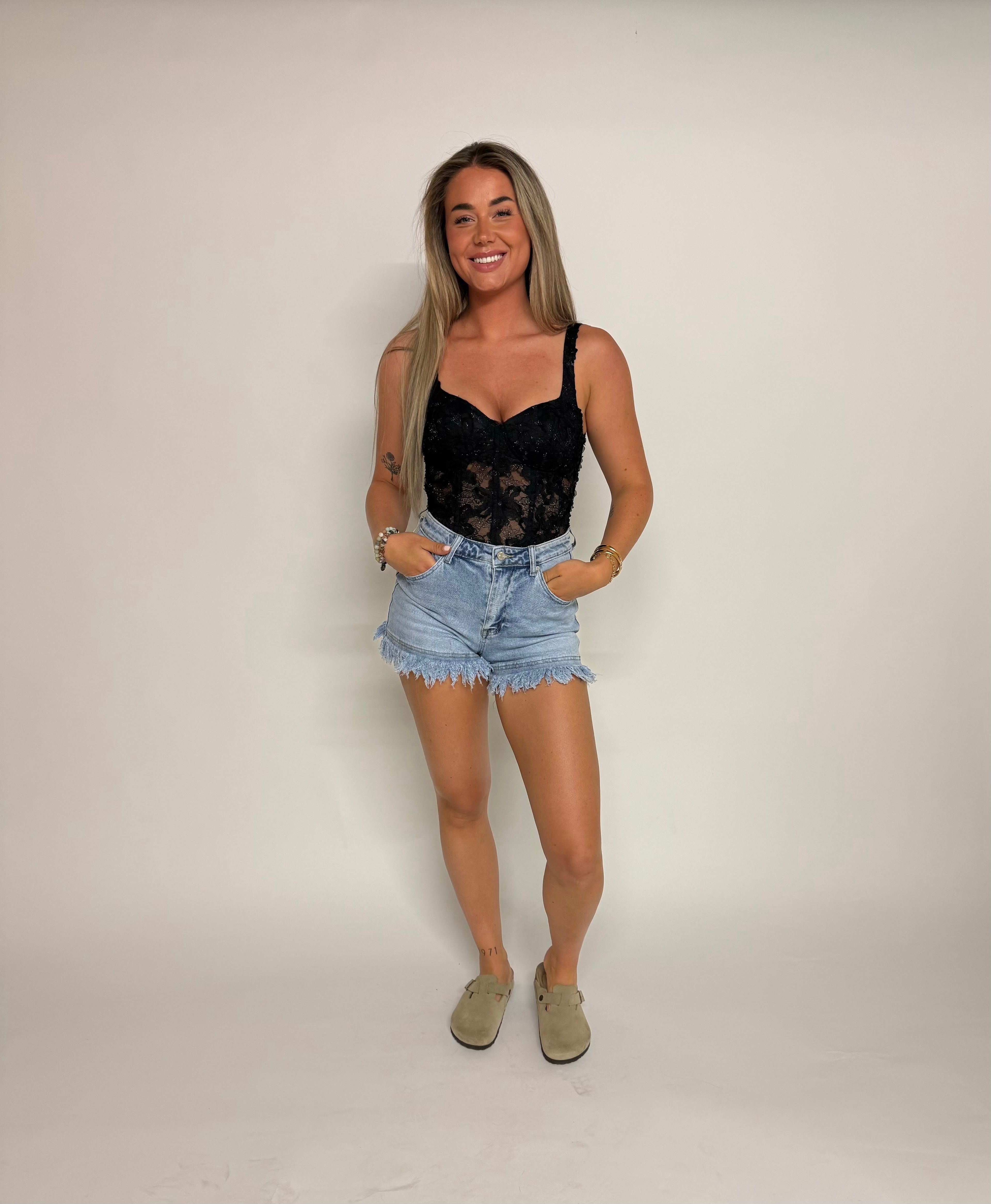 "Babe" Floral lace bralette with glitter details