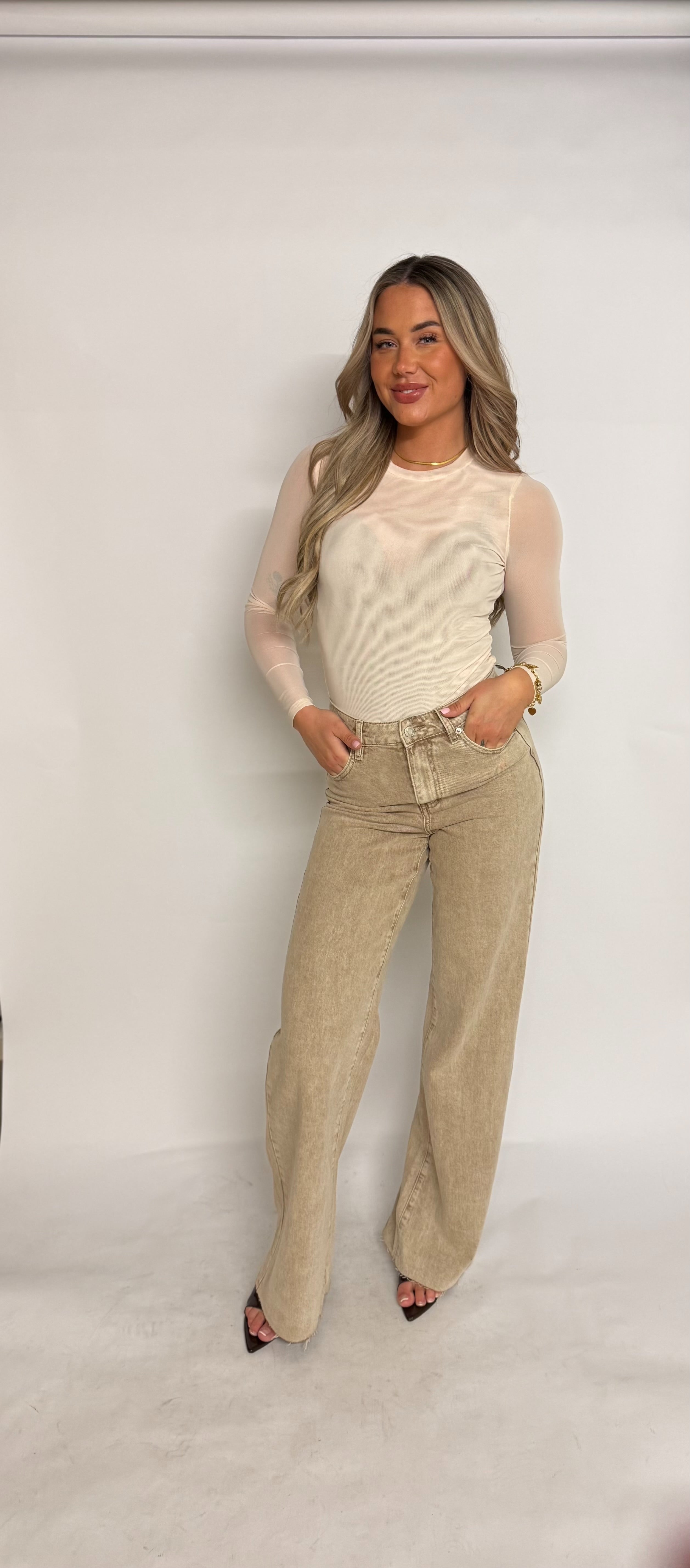 "Jade" High waist wide leg extra long jeans