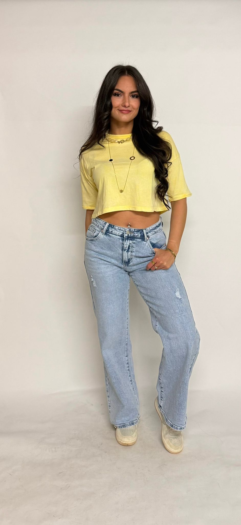 "Loua" Crop T-shirt