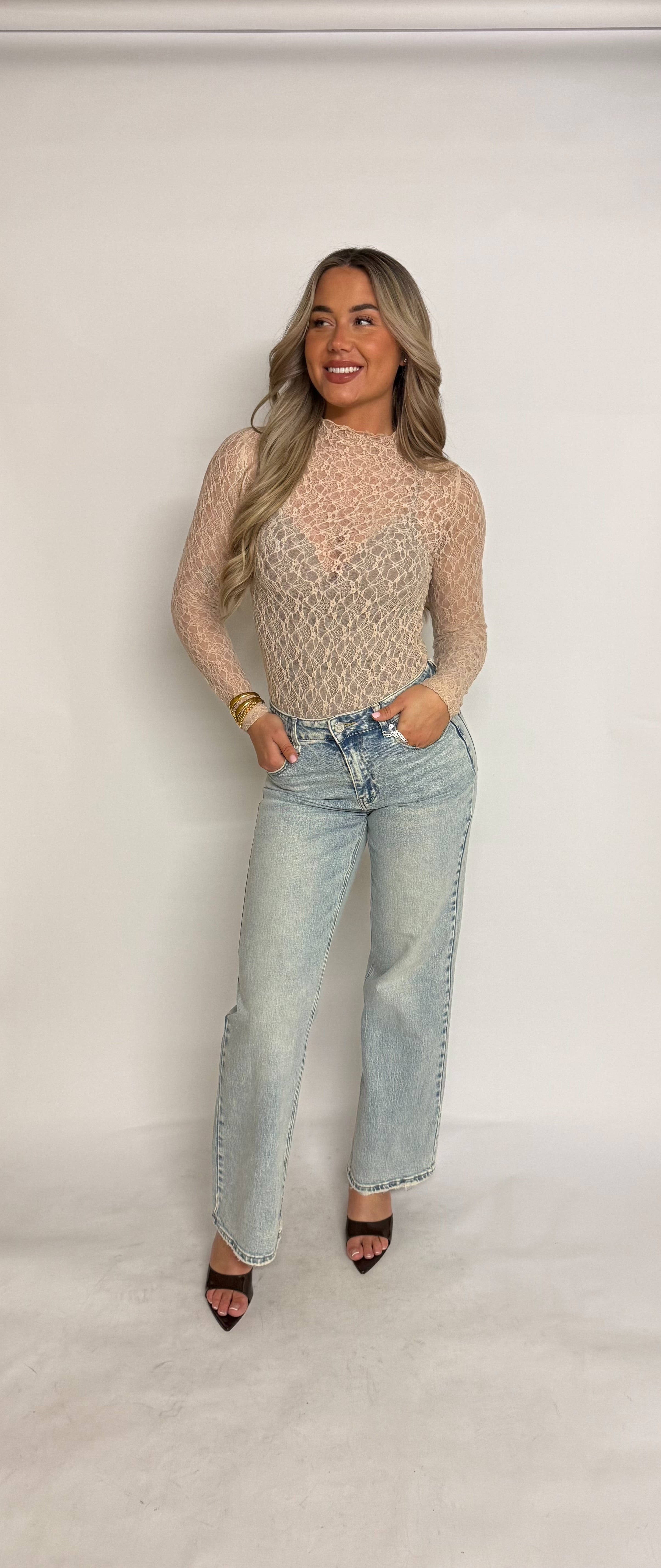 "Wendy" Lace Mesh Top