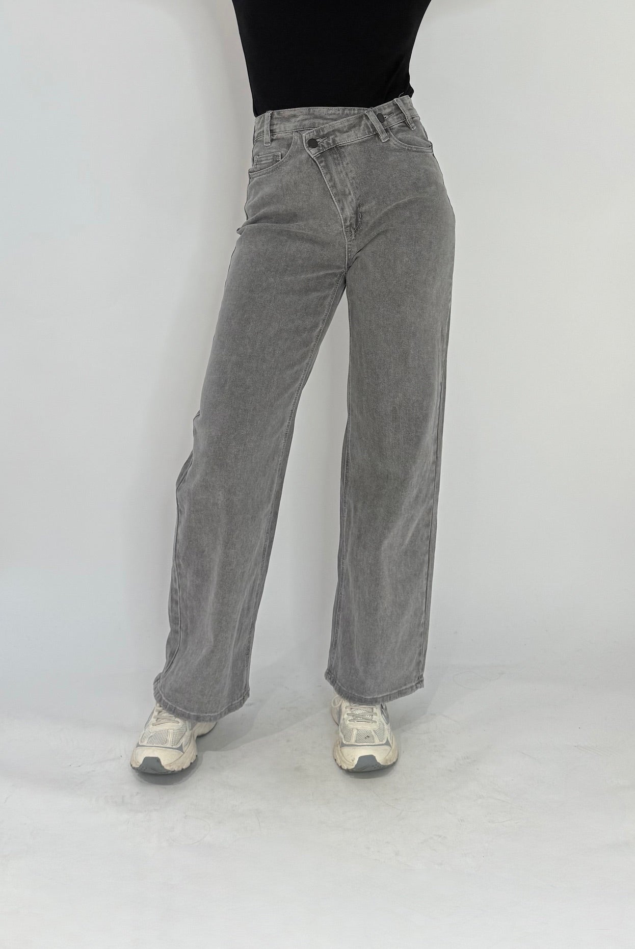 "Jana" straight leg jeans with krisskross button