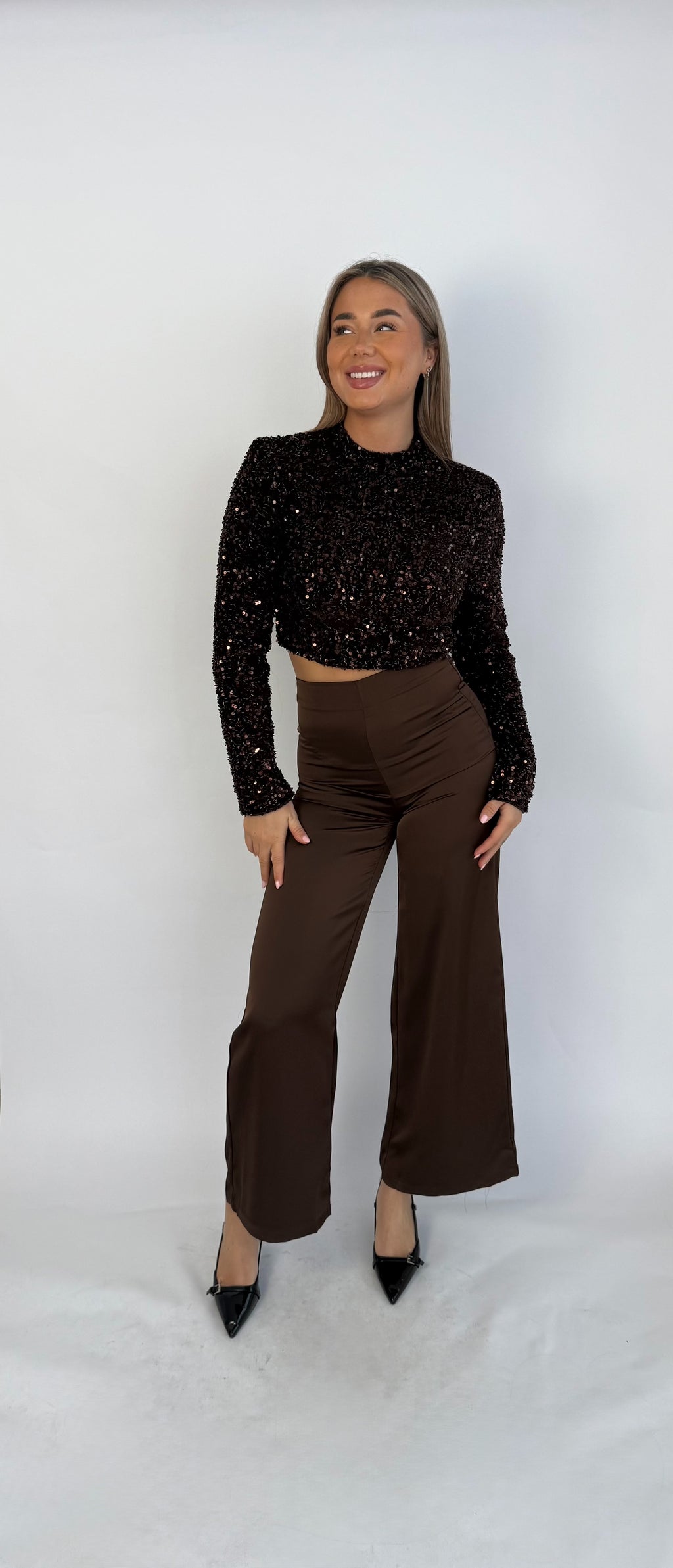 "Roxanne" Satin pantalon