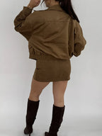 "Mella" Suede skirt onderdeel van set