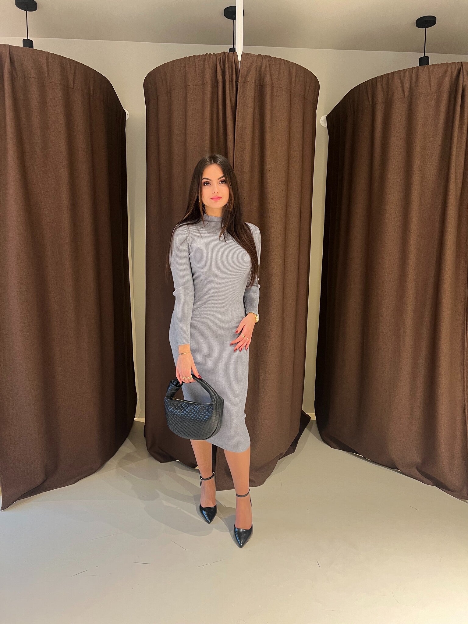 "Lory" Long Ribbed dress turtle neck